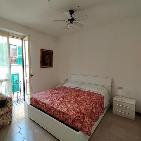 Central Guesthouse Cir 015146-Cni-01484 Milano Exterior foto