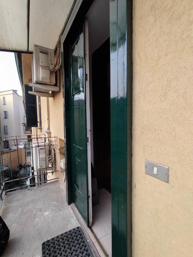 Central Guesthouse Cir 015146-Cni-01484 Milano Exterior foto