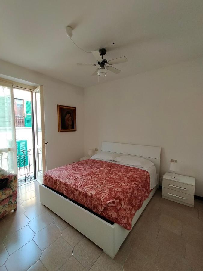 Central Guesthouse Cir 015146-Cni-01484 Milano Exterior foto